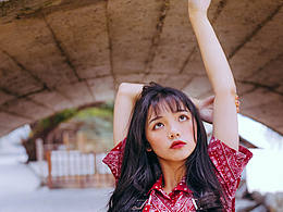 三