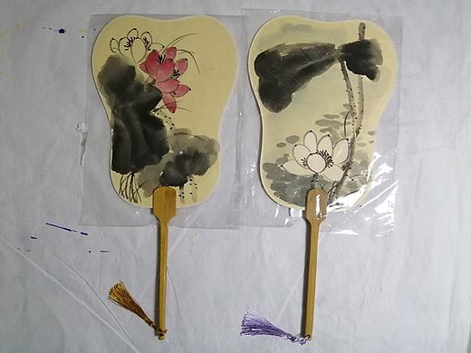 花鸟团扇中国画