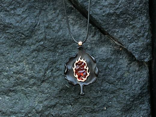 风水吊坠，风生水起。