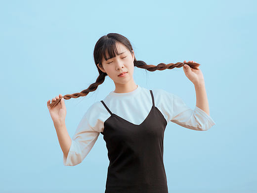 天空，是睡不著的藍色海洋（個人主頁-ZMTk4NDA5NDA=） - 人像攝影 - 站酷設(shè)計師Felicia葡小萄原創(chuàng)素材 - 站酷ZCOOL