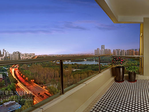 建筑空间摄影—夜色渐浓,城市却依旧繁华