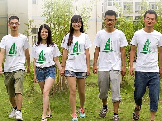 杂志封面封底设计