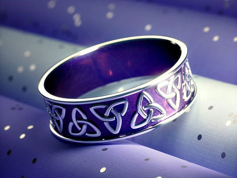 一个孤独的戒指