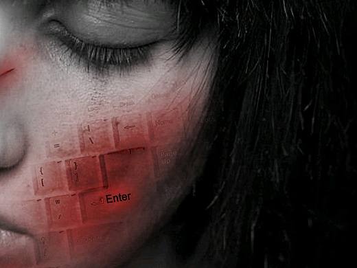 拒绝网络暴力公益海报