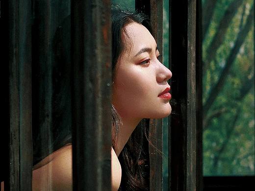 希望你的每个昨天今天明天都很快乐