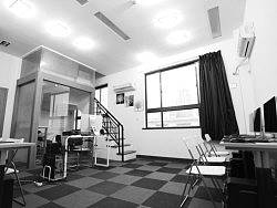 上海studio·e时尚修图培训环境图片