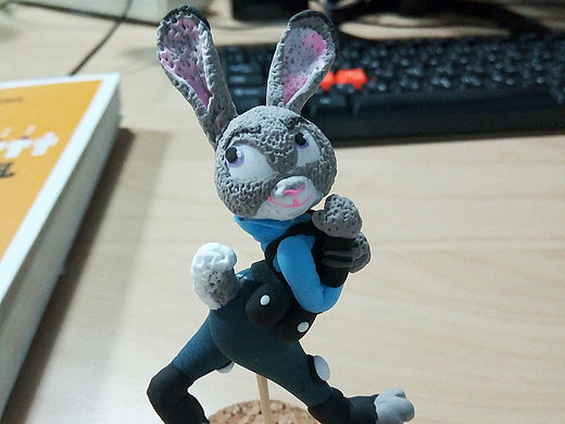 疯狂动物城超轻粘土制作1——Judy