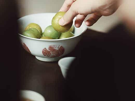 丝绒一般釉里红