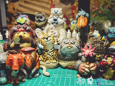 《狂野国度瞪眼马拉松》双猫的战争