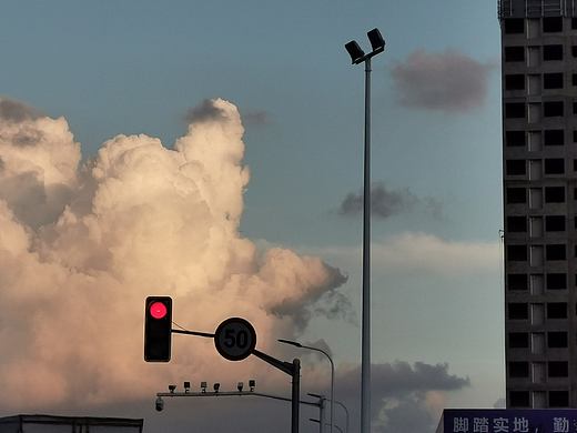 台风过后的天空