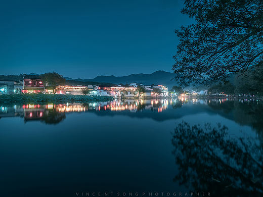古村落夜色