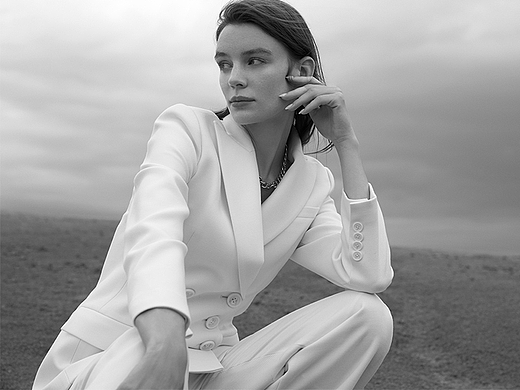 女裝——FARRO GTANO（個(gè)人主頁-ZNjI0NzMxMjA=） - 產(chǎn)品攝影 - 站酷設(shè)計(jì)師Jackcoffe原創(chuàng)素材 - 站酷ZCOOL