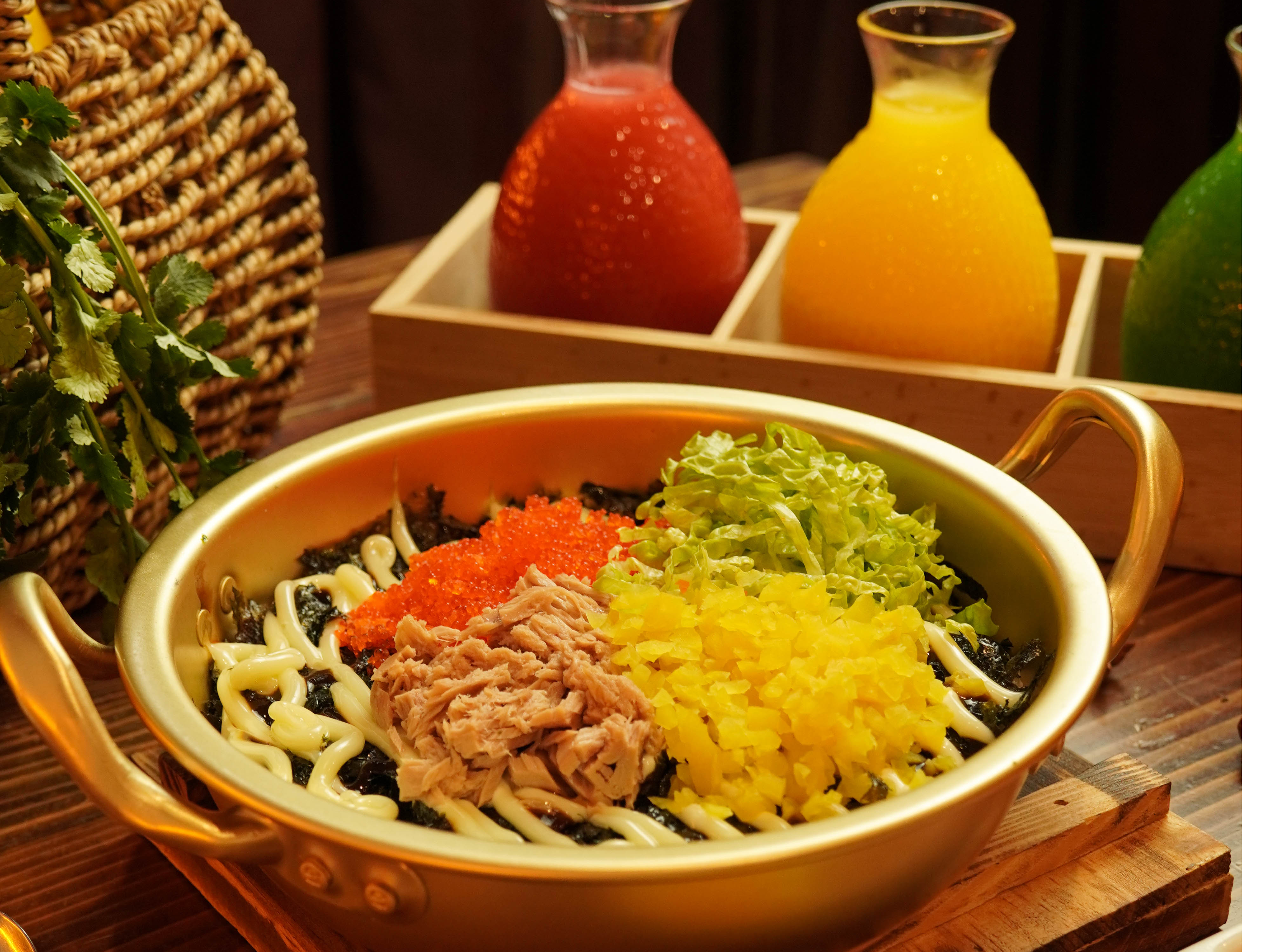 校门口美食——盆拌饭