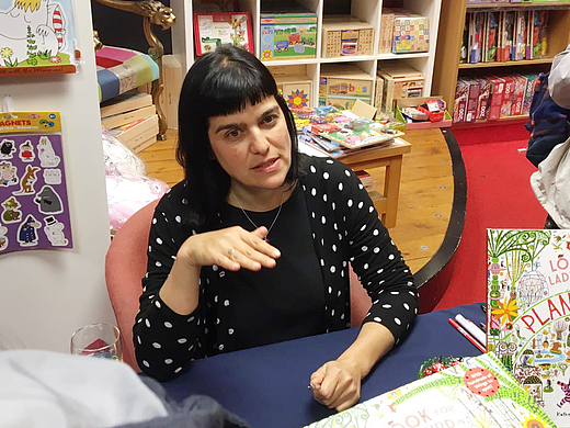 绘本大咖Katherina Manolessou：让我为你画两只小动物