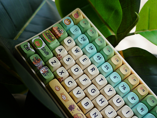 与lofree洛斐&香蕉设计合作猫咪键盘⌨️