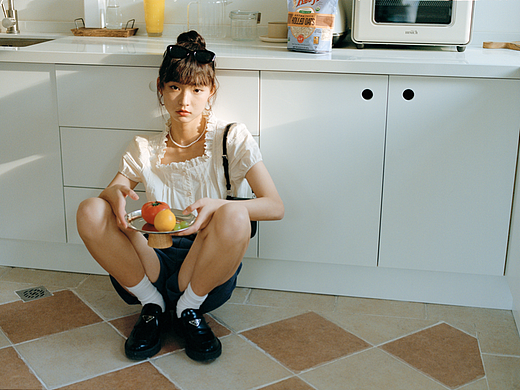 休闲复古少女服装品牌拍摄