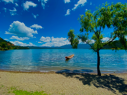 瀘沽湖一瞬（個人主頁-ZNjY2ODE4MTY=） - 創(chuàng)作習(xí)作 - 站酷設(shè)計師PangPangP原創(chuàng)素材 - 站酷ZCOOL