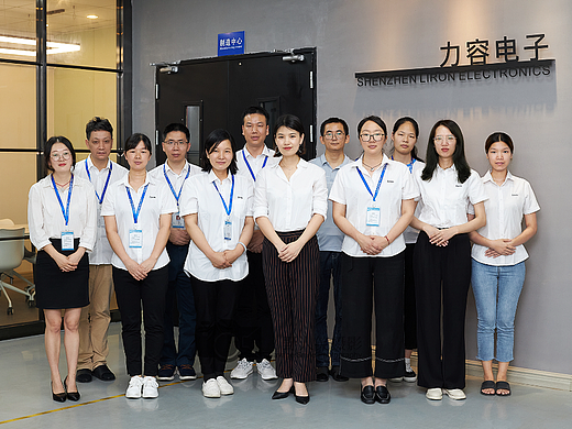 科技公司办公室摄影深圳宝安企业宣传上门拍摄