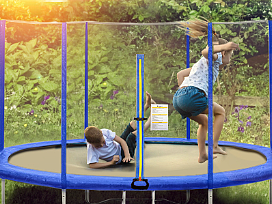 亚马逊-户外蹦床