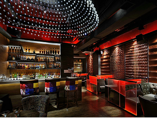 京墨设计案例分享——OMG音乐餐吧