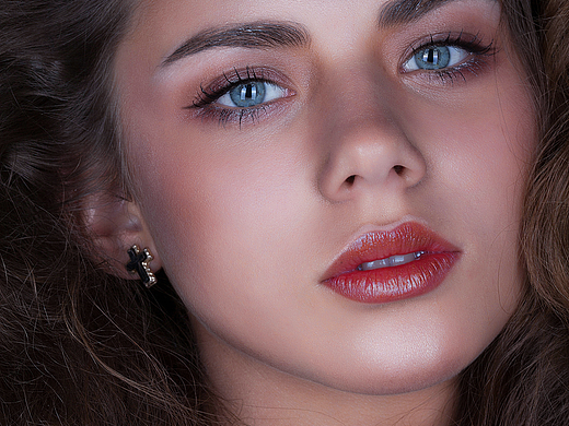 人像精修（个人主页-ZNjAwOTAxMjg=） - 修图/后期 - 站酷设计师chen陈陈c原创素材 - 站酷ZCOOL