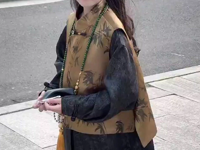 黑金瞳