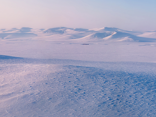 落日雪原