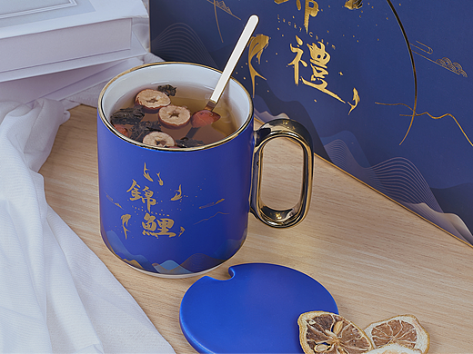 锦鲤恒温杯