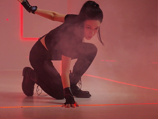 女特工的高能武器（个人主页-ZNjgwNzkxNjQ=） - 短片 - 站酷设计师Z768383148原创素材 - 站酷ZCOOL