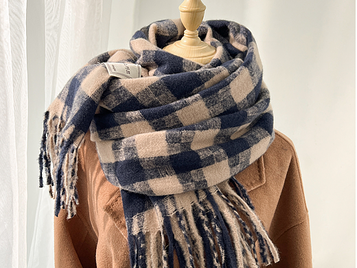 秋冬格子围巾/披巾の针织静物拍摄