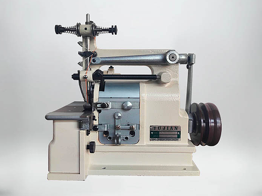 贝型装饰边机，家纺服装专业装饰边用