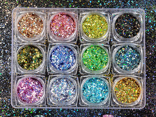 亚马逊主图 美甲 镭射细闪粉（个人主页-ZNjAwODIzNTY=） - 修图/后期 - 站酷设计师甄甄_Phoebe原创素材 - 站酷ZCOOL