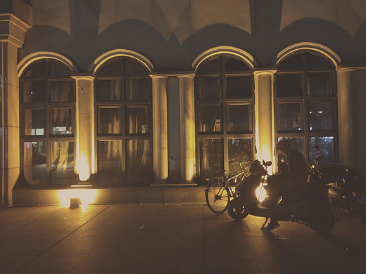 晚灯（个人主页-ZNjYxOTcwNjA=） - 环境/建筑摄影 - 站酷设计师pearl丸子原创素材 - 站酷ZCOOL