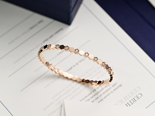 钻石手镯（个人主页-ZNjA5ODU1MTI=） - 产品摄影 - 站酷设计师Sueno珠宝原创素材 - 站酷ZCOOL