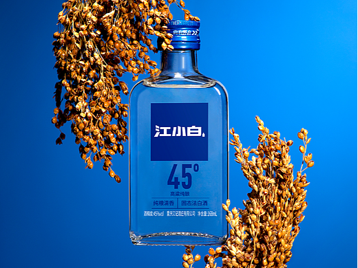 《江小白45°》168mL产品拍摄