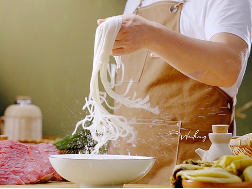 湖南米粉 |壹酸壹辣✖️万康视觉