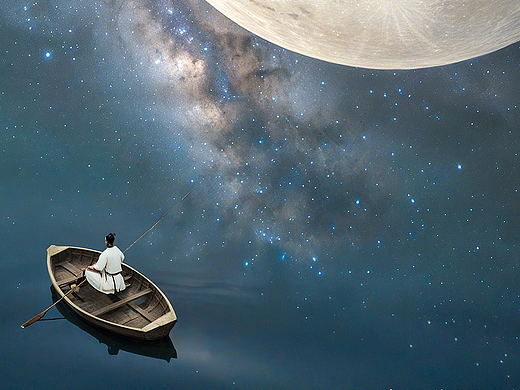 满船清梦压星河