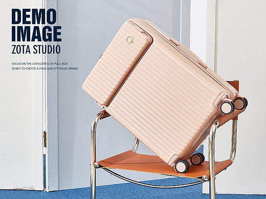 『场景』简洁教室-行李箱静物拍摄