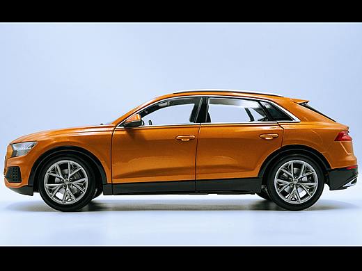 Audi Q8 2018 1:18 NOREV