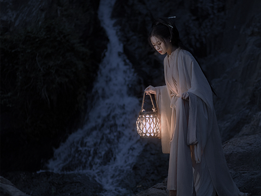 石映溪·夜