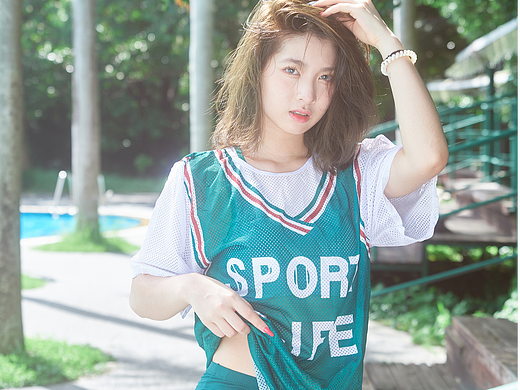 厚啦厚啦,去泳池