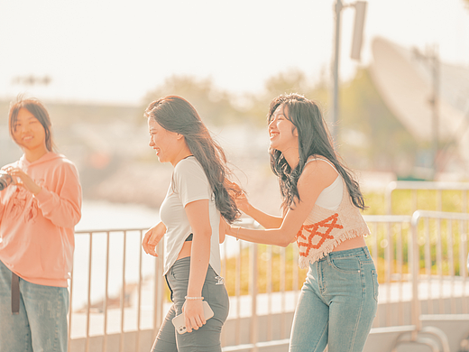 我也不知道我在干什么1（個人主頁-ZNjMwOTU1NDA=） - 包裝 - 站酷設(shè)計師Riven_xxx原創(chuàng)素材 - 站酷ZCOOL