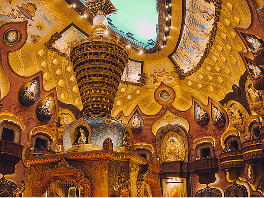 南京牛首山佛顶宫内景