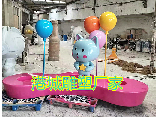 商场商业美陈IP形象吉祥物卡通公仔玻璃钢雕塑定制厂家
