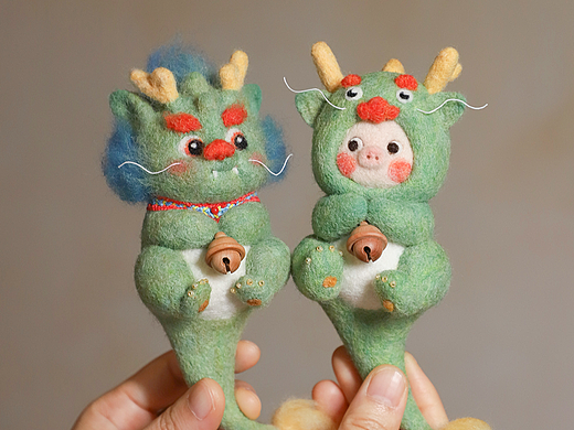 囍囍的羊毛毡 之 棒棒龙＆猪猪龙