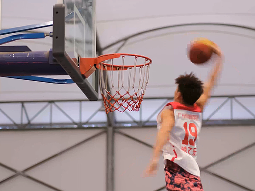 广体扣篮大赛：热血沸腾的高燃现场