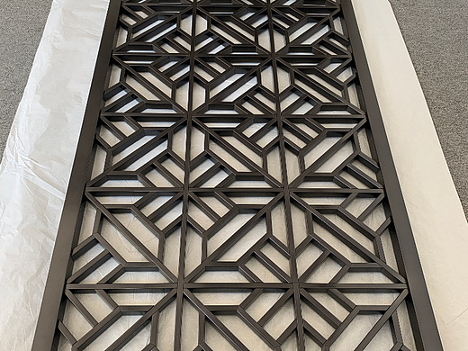 酒店黑金不锈钢点焊屏风、注重风格特色和颜色的突出