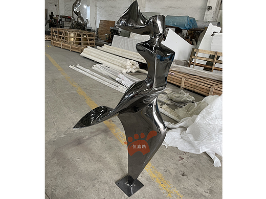 抽象不锈钢人物雕塑