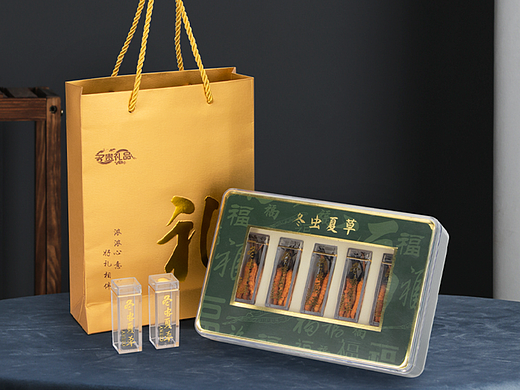 冬蟲夏草開窗禮盒（個人主頁-ZNjY3MDcwMjQ=） - 海報 - 站酷設計師KinnCW原創(chuàng)素材 - 站酷ZCOOL