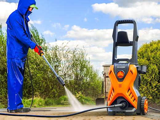 高压清洗机的合成场景图